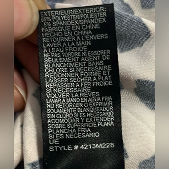 Catherine Via Modena Black & White Abstract Print Faux Wrap Dress - Size Small - Picture 8 of 9